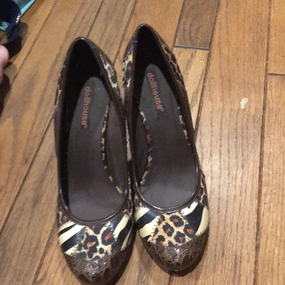 Dollhouse heels size 8